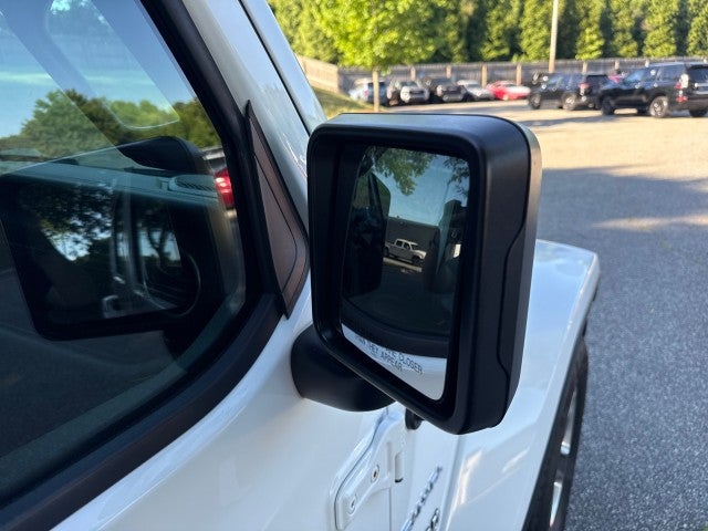 2022 Jeep Wrangler Unlimited Sahara 4x4
