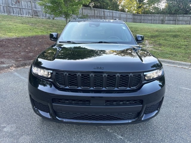 2023 Jeep Grand Cherokee L Altitude 4x4