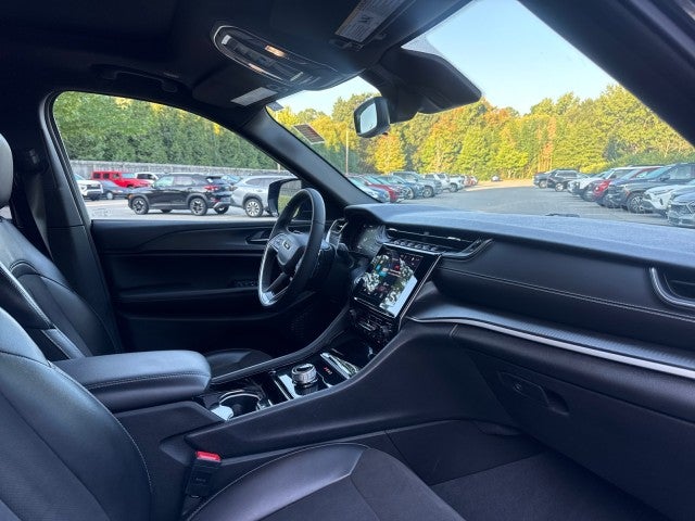 2023 Jeep Grand Cherokee L Altitude 4x4