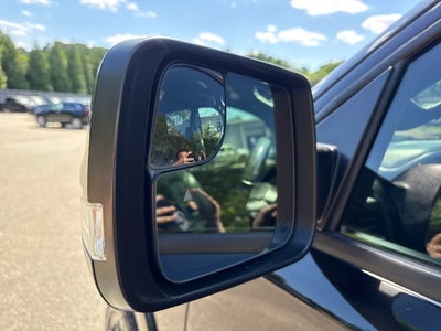 2021 RAM 1500 Limited Crew Cab 4x4 5'7" Box