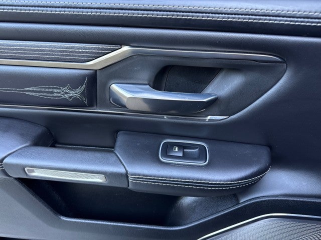 2020 RAM 1500 Limited Crew Cab 4x4 5'7" Box