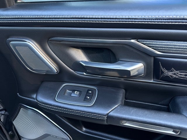 2020 RAM 1500 Limited Crew Cab 4x4 5'7" Box