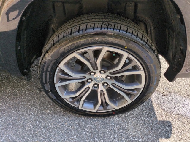 2025 RAM 1500 Tungsten Crew Cab 4x4 5'7" Box