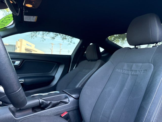 2023 Ford Mustang EcoBoost Fastback