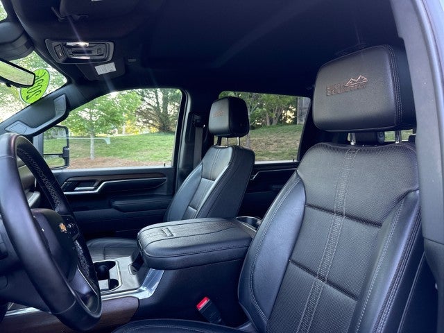 2026 Chevrolet Silverado 3500 HD High Country