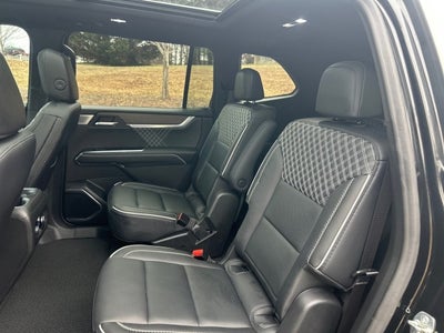 2024 GMC Acadia Denali