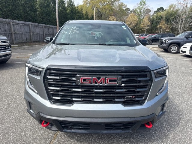2024 GMC Acadia AT4