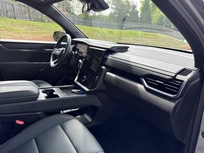 2024 GMC Acadia AT4