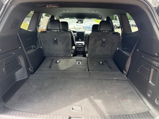 2024 GMC Acadia AT4