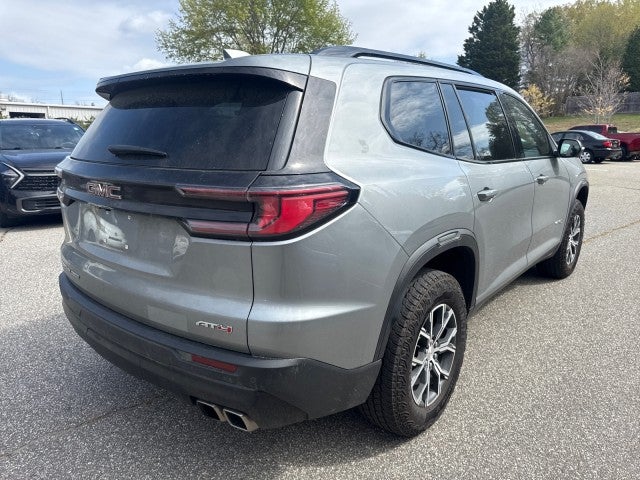 2024 GMC Acadia AT4