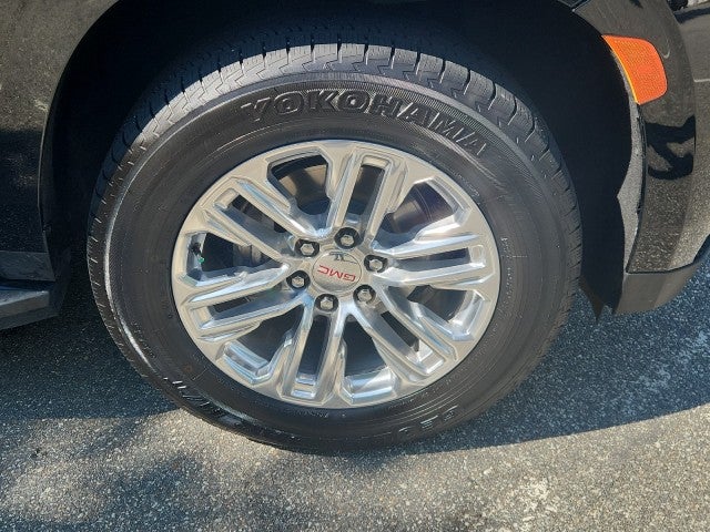 2024 GMC Yukon XL SLT