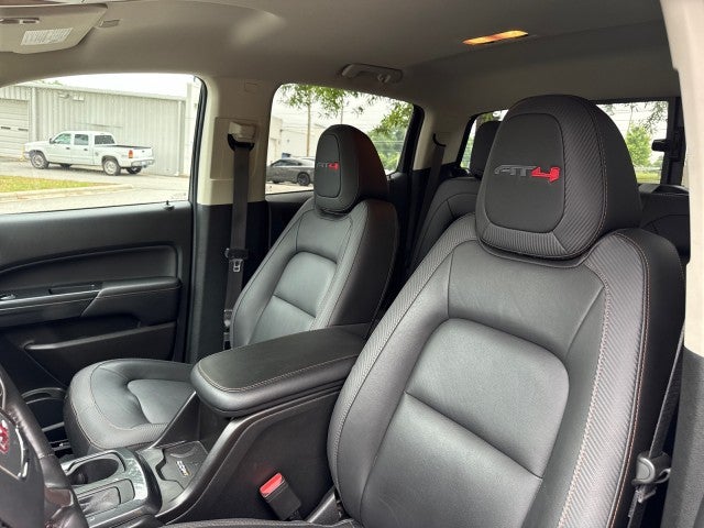 2022 GMC Canyon AT4 - Leather