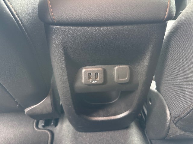 2022 GMC Canyon AT4 - Leather