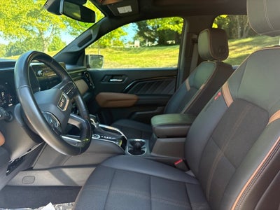 2024 GMC Canyon AT4