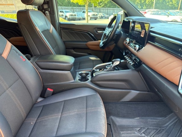 2024 GMC Canyon AT4