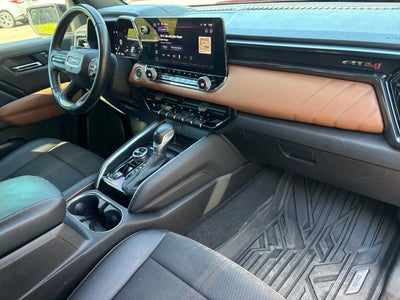 2024 GMC Canyon AT4