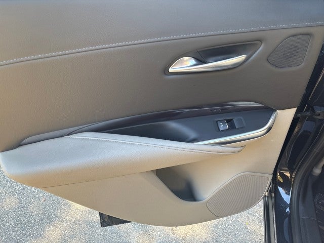 2023 Cadillac XT4 AWD Luxury