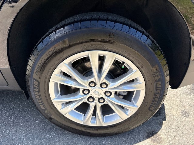 2024 Cadillac XT5 Luxury