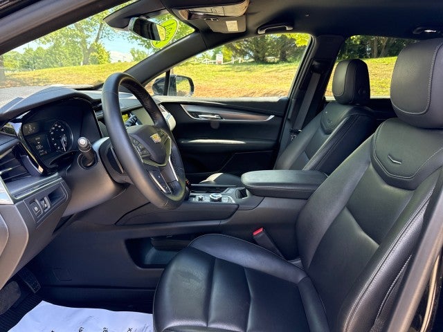 2024 Cadillac XT5 Luxury