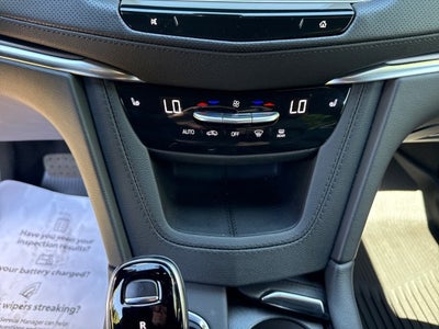 2024 Cadillac XT5 Luxury