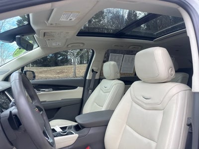 2023 Cadillac XT6 Premium Luxury