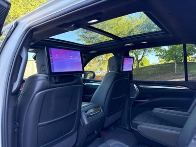 2025 Cadillac Escalade ESV Sport Platinum