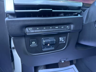 2025 Cadillac Escalade ESV Sport Platinum