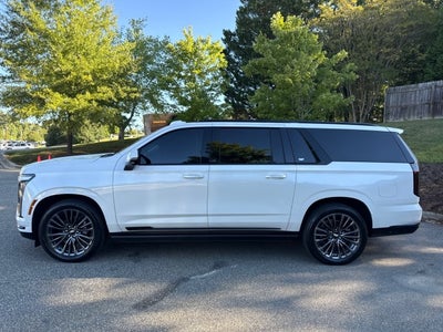 2025 Cadillac Escalade ESV Sport Platinum