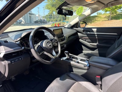 2023 Nissan Altima SR FWD