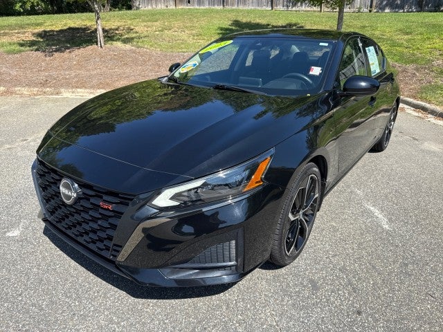 2023 Nissan Altima SR FWD