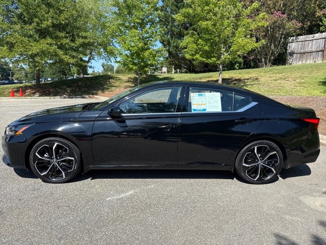2023 Nissan Altima SR FWD