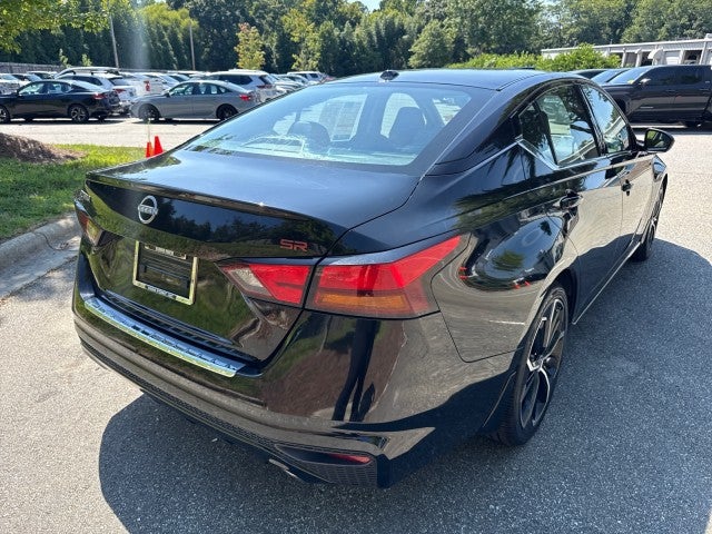 2023 Nissan Altima SR FWD