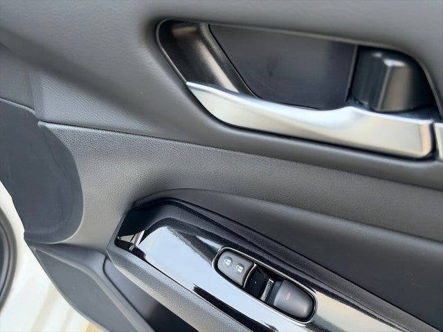 2025 Nissan Altima SR AWD