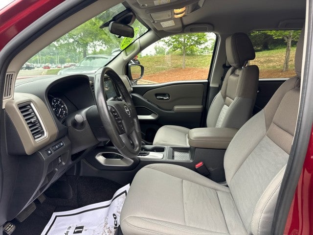 2022 Nissan Frontier Crew Cab SV 4x2