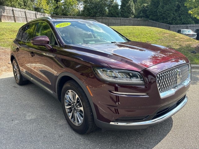 2022 Lincoln Nautilus Standard