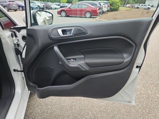 2016 Ford Fiesta SE