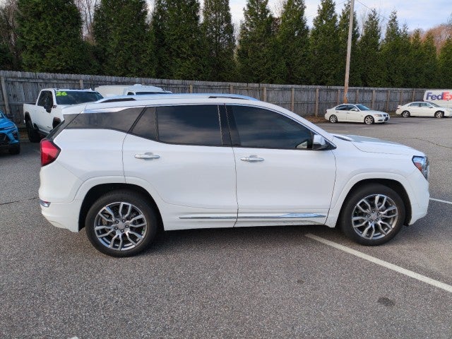 2022 GMC Terrain Denali