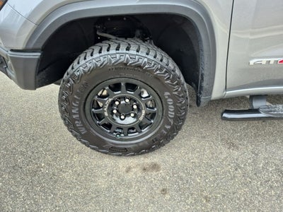 2024 GMC Sierra 1500 AT4X