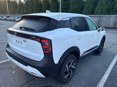 2025 Nissan Kicks SV FWD