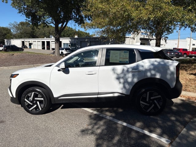2025 Nissan Kicks