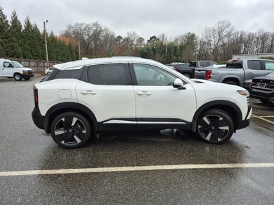 2025 Nissan Kicks SR Intelligent AWD