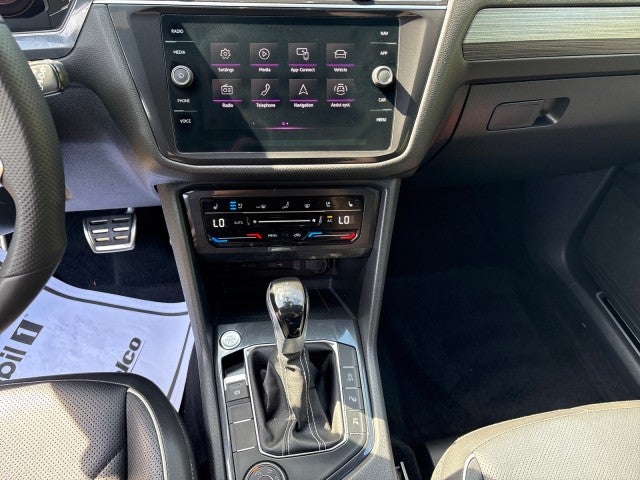 2022 Volkswagen Tiguan 2.0T SEL R-Line