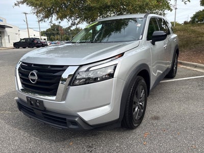 2023 Nissan Pathfinder S 4WD