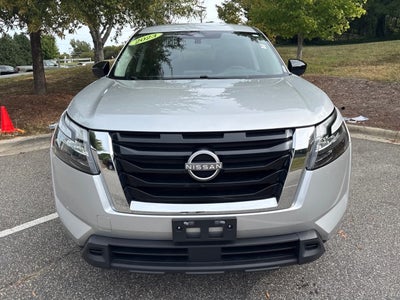 2023 Nissan Pathfinder S 4WD
