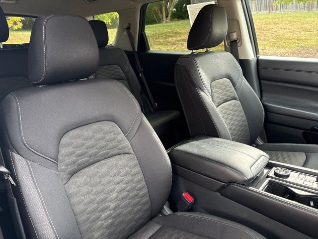 2023 Nissan Pathfinder S 4WD