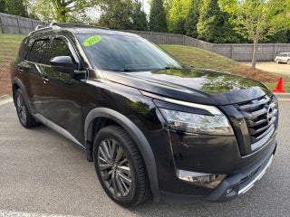 2022 Nissan Pathfinder SL 2WD