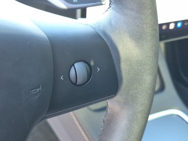 2024 Tesla Model Y Performance Dual Motor All-Wheel Drive