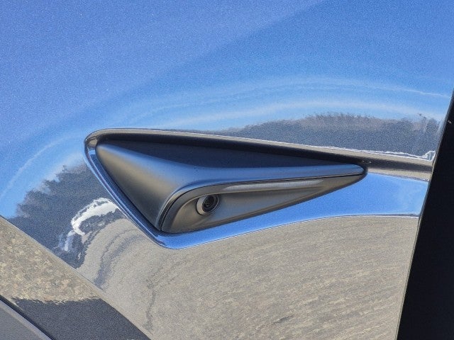 2024 Tesla Model Y Performance Dual Motor All-Wheel Drive