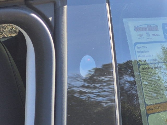 2024 Tesla Model Y Performance Dual Motor All-Wheel Drive