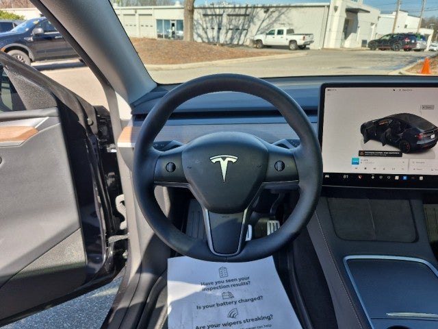 2024 Tesla Model Y Performance Dual Motor All-Wheel Drive
